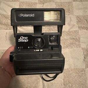 Polaroid OneStep Camera - Classic Black